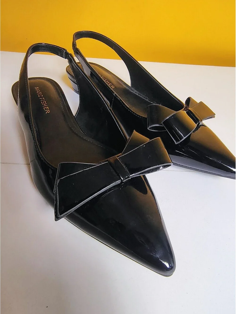 Marc Fisher Kerrey Slingback Flats Womens 7.5 M Black Patent Bow Pointed Toe